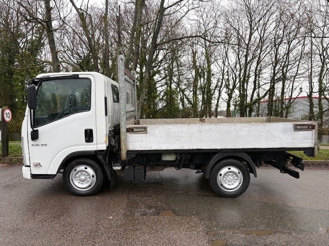 Used Isuzu Other 2015 for sale - 77124047: Photo 4