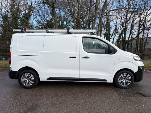 Used Vauxhall Vivaro 2020 for sale - 77235592: Photo 7