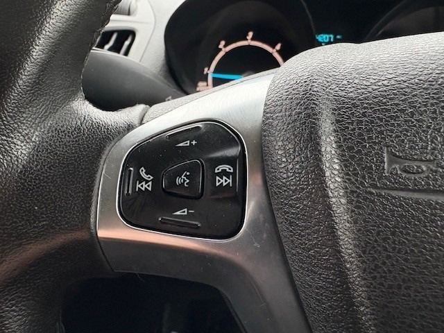 Used Ford Transit Courier 2019 for sale - 77336633: Photo 17