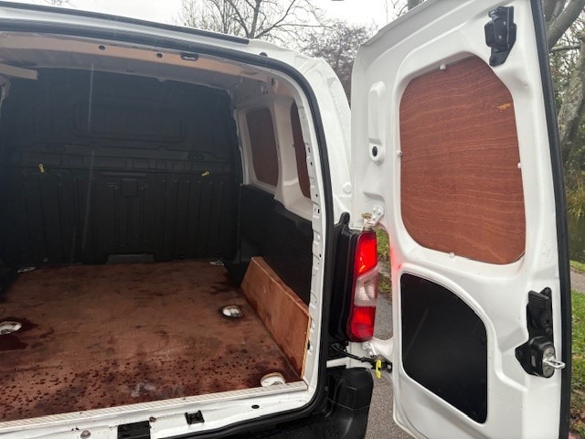 Used Citroen Berlingo 2020 for sale - 76918213: Photo 20