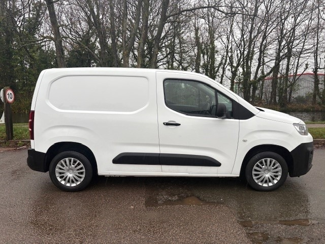 Used Citroen Berlingo 2020 for sale - 76918213: Photo 6