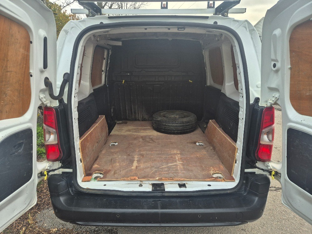 Used Citroen Berlingo 2020 for sale - 76451853: Photo 6