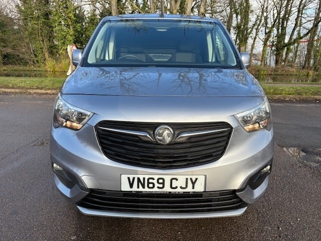 Used Vauxhall Combo 2019 for sale - 77434683: Photo 2