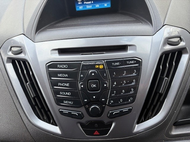 Used Ford Transit Custom 2017 for sale - 77124030: Photo 19