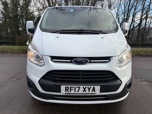 Used Ford Transit Custom 2017 for sale - 77124030: Photo 2