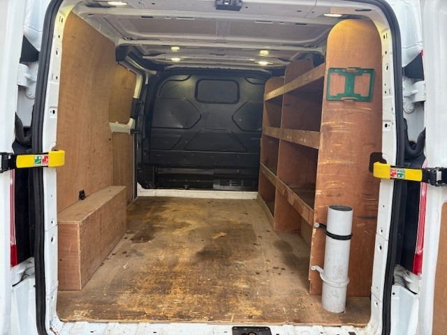 Used Ford Transit Custom 2017 for sale - 77124030: Photo 23