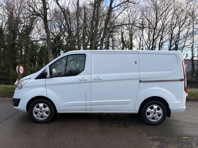 Used Ford Transit Custom 2017 for sale - 77124030: Photo 4