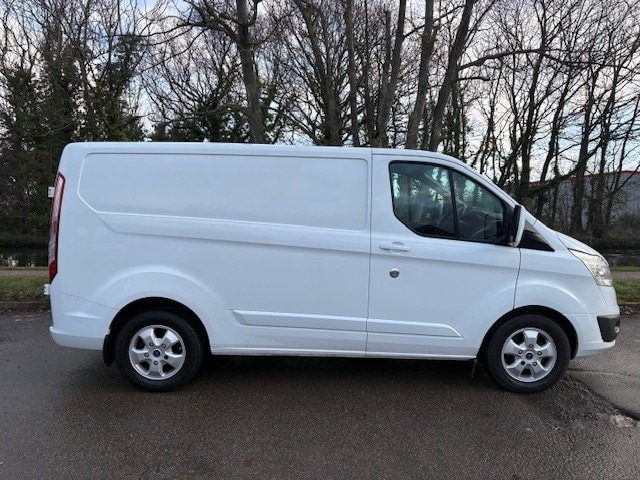 Used Ford Transit Custom 2017 for sale - 77124030: Photo 8