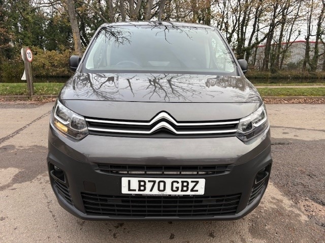 Used Citroen Berlingo 2020 for sale - 76718751: Photo 2