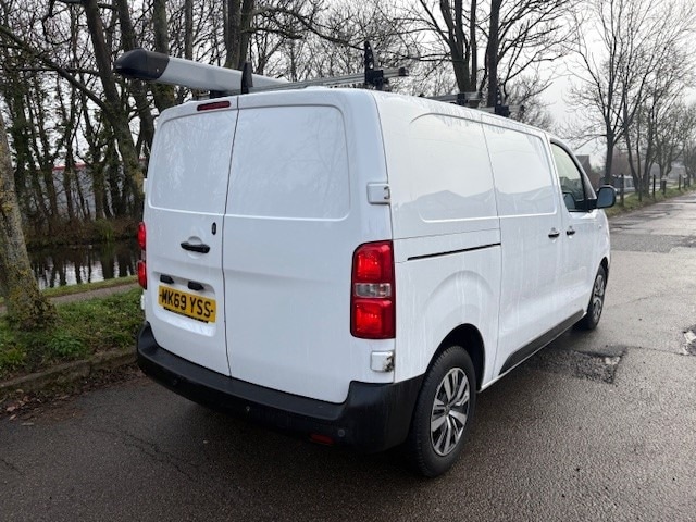 Used Vauxhall Vivaro 2020 for sale - 76931487: Photo 7