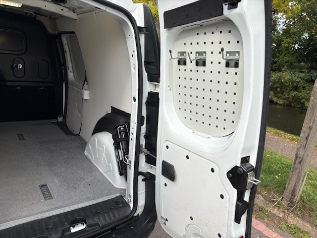 Used Renault Kangoo 2019 for sale - 76145740: Photo 23