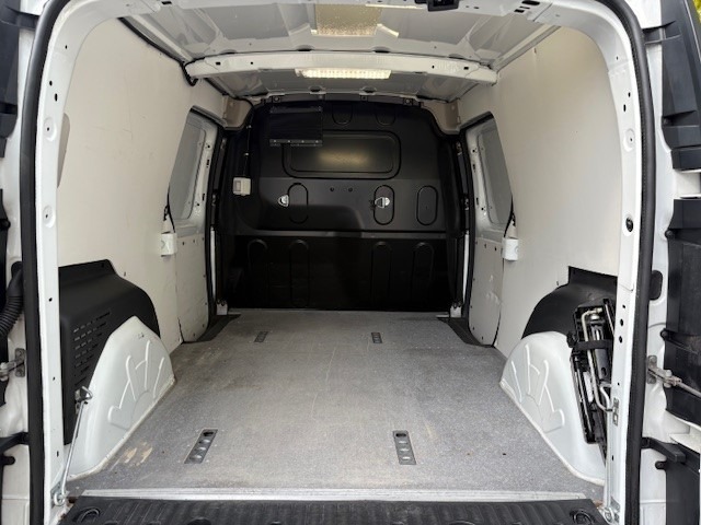 Used Renault Kangoo 2019 for sale - 76145740: Photo 24