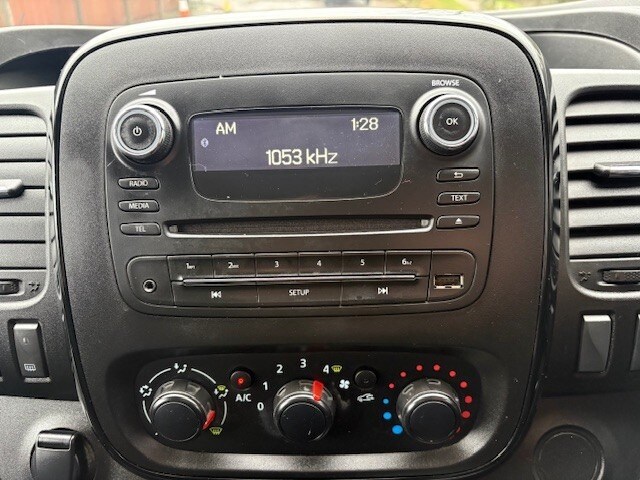 Used Vauxhall Vivaro 2019 for sale - 77489811: Photo 17