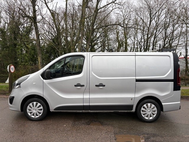 Used Vauxhall Vivaro 2019 for sale - 77489811: Photo 4