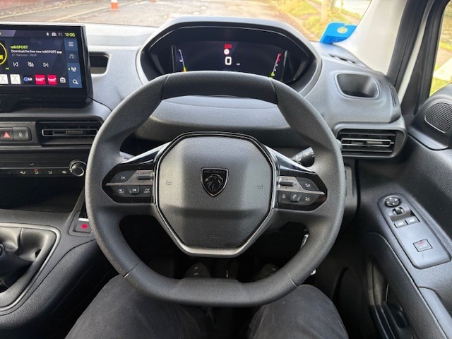 Used Peugeot Partner 2024 for sale - 77260919: Photo 12