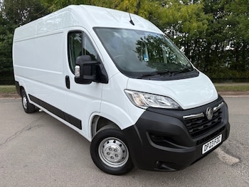 Vauxhall - Movano
