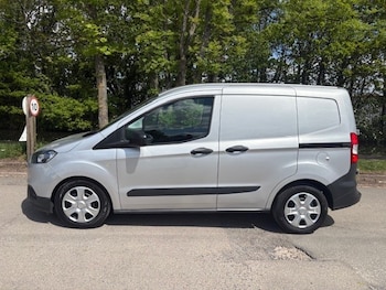 Used Ford Transit Courier 2020 for sale - 78497951: Photo