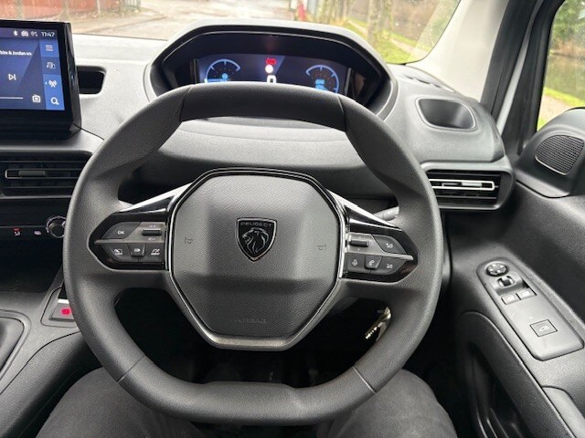 Used Peugeot Partner 2024 for sale - 77418636: Photo 11