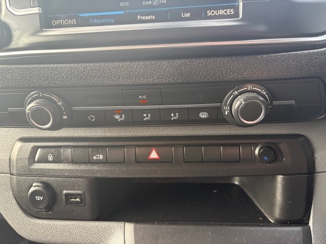 Used Peugeot Expert 2021 for sale - 78028019: Photo 17