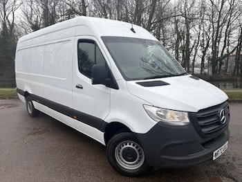 Mercedes-Benz Sprinter feature image