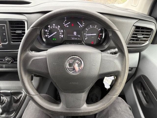 Used Vauxhall Vivaro 2021 for sale - 76532517: Photo 10