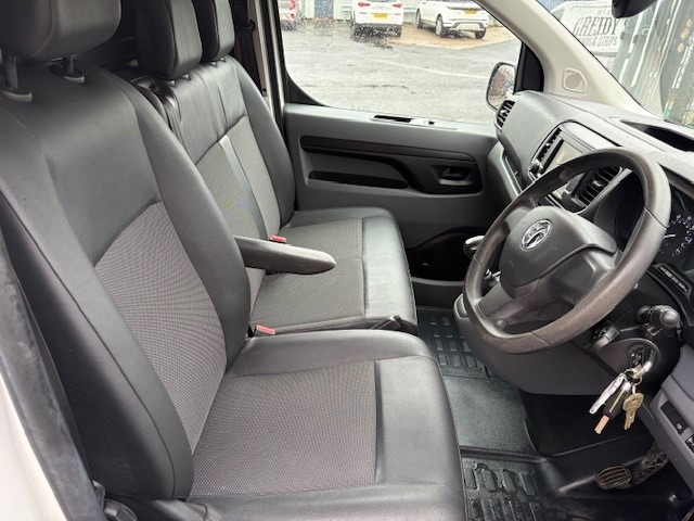 Used Vauxhall Vivaro 2021 for sale - 76532517: Photo 11