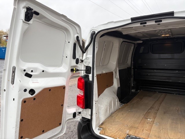 Used Vauxhall Vivaro 2021 for sale - 76532517: Photo 21