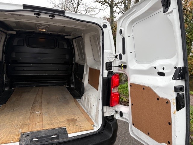 Used Vauxhall Vivaro 2021 for sale - 76532517: Photo 22