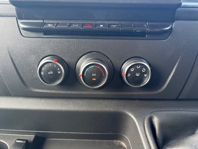 Used Nissan Interstar 2022 for sale - 76565256: Photo 15