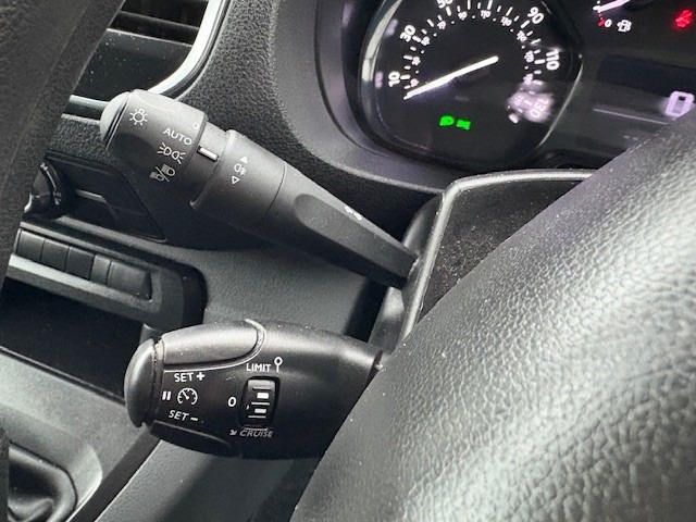 Used Peugeot Expert 2021 for sale - 76971522: Photo 21