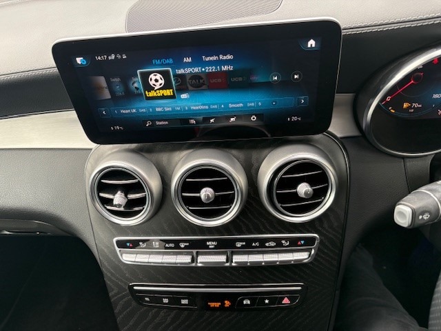 Used Mercedes-Benz GLC 2022 for sale - 76414022: Photo 18