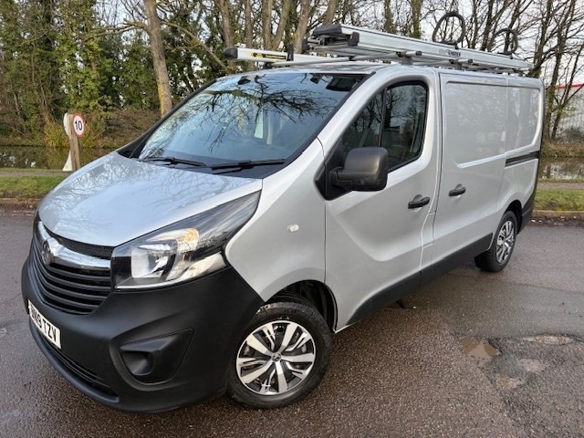 Used Vauxhall Vivaro 2019 for sale - 77380780: Photo 3