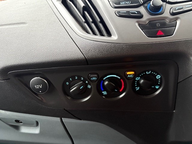 Used Ford Transit Custom 2018 for sale - 76532262: Photo 16