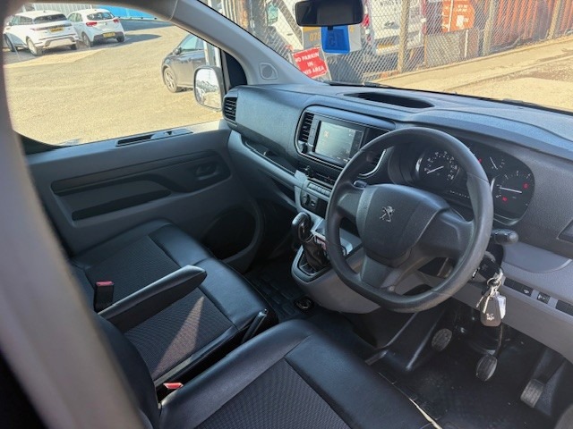 Used Peugeot Expert 2019 for sale - 77945560: Photo 10