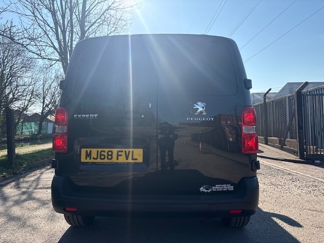 Used Peugeot Expert 2019 for sale - 77945560: Photo 6