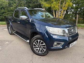 Nissan - Navara