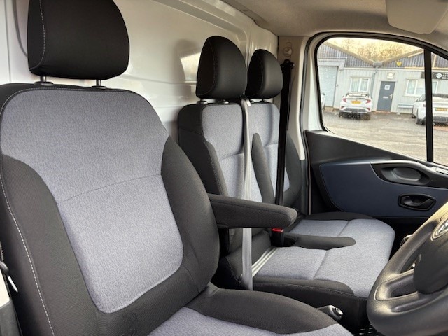 Used Vauxhall Vivaro 2019 for sale - 76780089: Photo 9