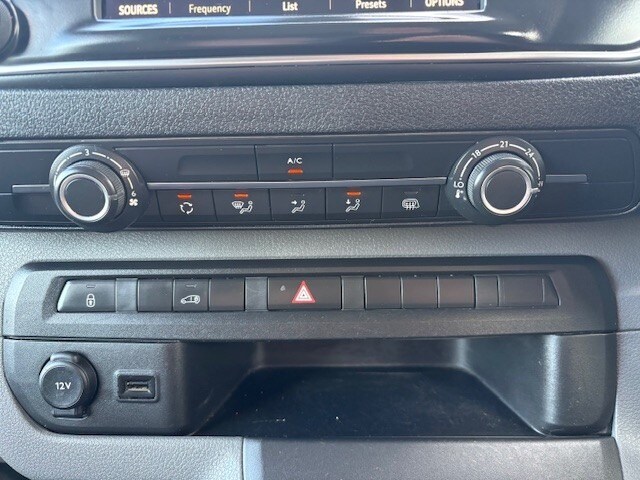 Used Vauxhall Vivaro 2021 for sale - 77814930: Photo 15