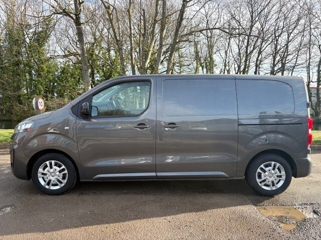 Used Vauxhall Vivaro 2021 for sale - 77814930: Photo 4