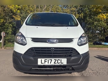 Used Ford Transit Custom 2017 for sale - 76192325: Photo 2