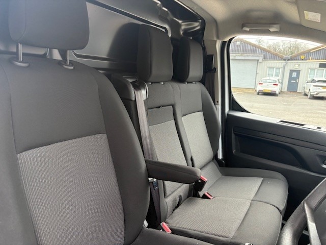 Used Vauxhall Vivaro 2024 for sale - 77731040: Photo 10