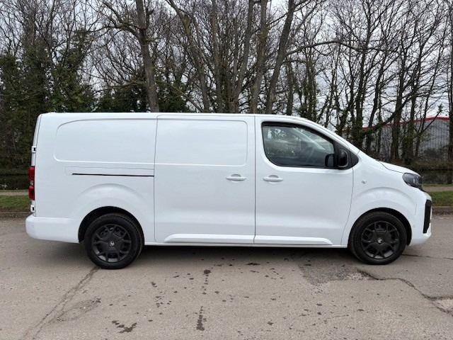 Used Vauxhall Vivaro 2024 for sale - 77731040: Photo 8
