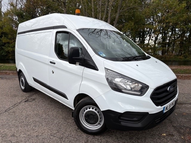 Used Ford Transit Custom 2019 for sale - 76353705: Photo 1