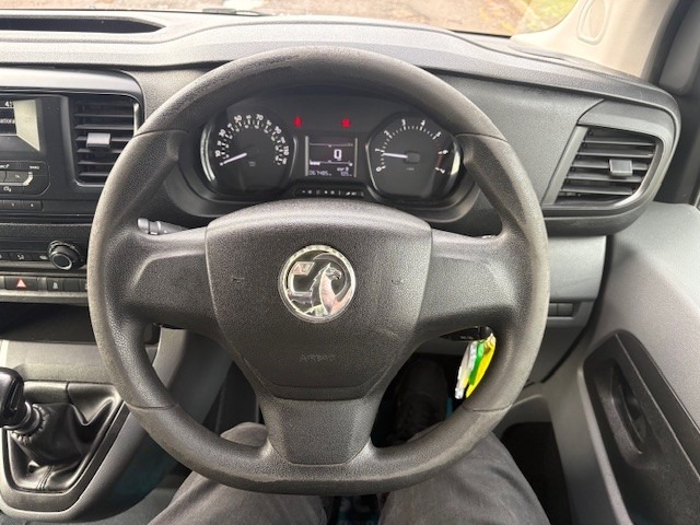 Used Vauxhall Vivaro 2020 for sale - 77196604: Photo 11
