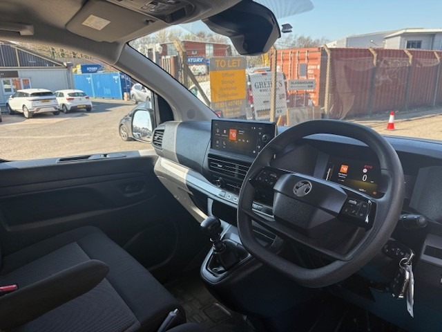 Used Vauxhall Vivaro 2024 for sale - 77946258: Photo 10