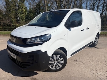 Used Vauxhall Vivaro 2024 for sale - 77946258: Photo
