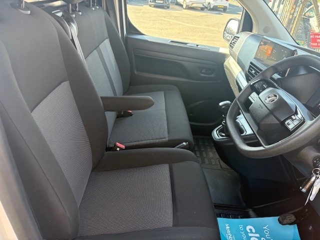 Used Vauxhall Vivaro 2024 for sale - 77946258: Photo 9