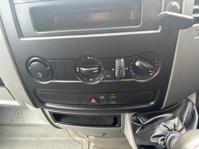 Used Volkswagen Crafter 2013 for sale - 77504131: Photo 12