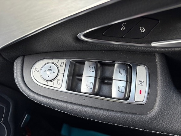 Used Mercedes-Benz C-Class 2017 for sale - 76218521: Photo 21