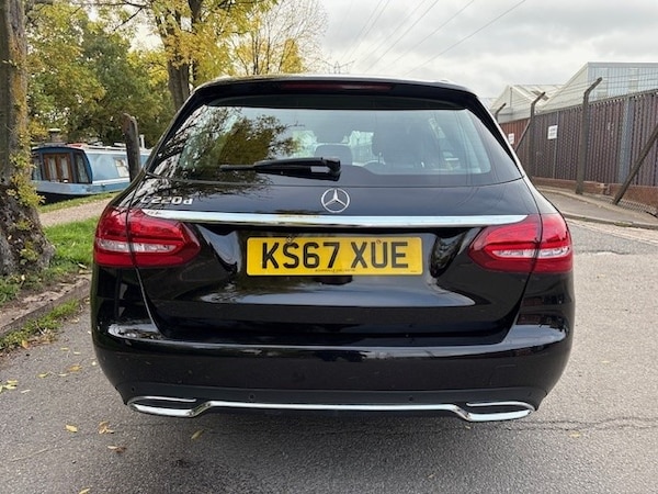 Used Mercedes-Benz C-Class 2017 for sale - 76218521: Photo 6